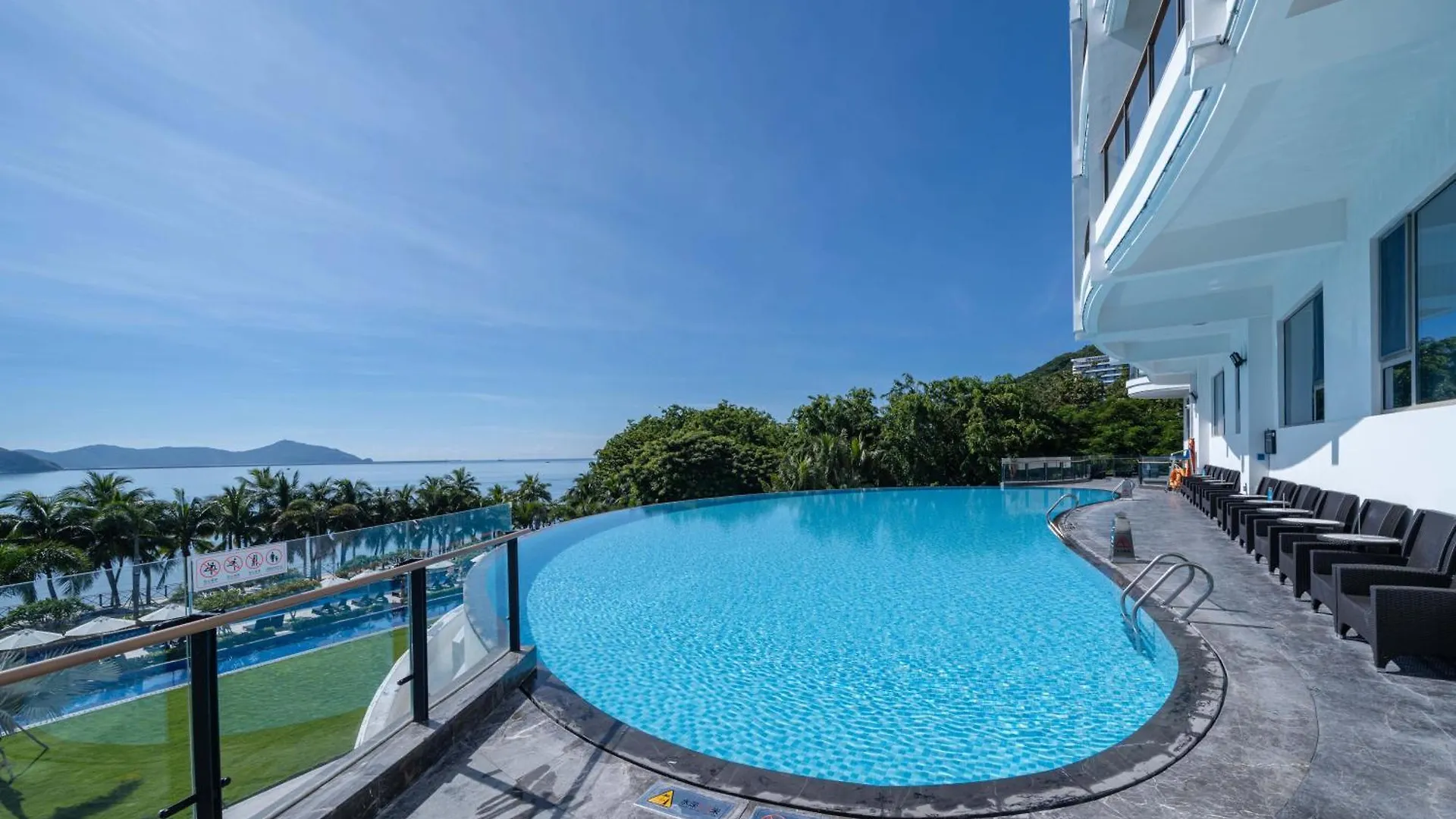 Sanya Junji Seaview Hotel